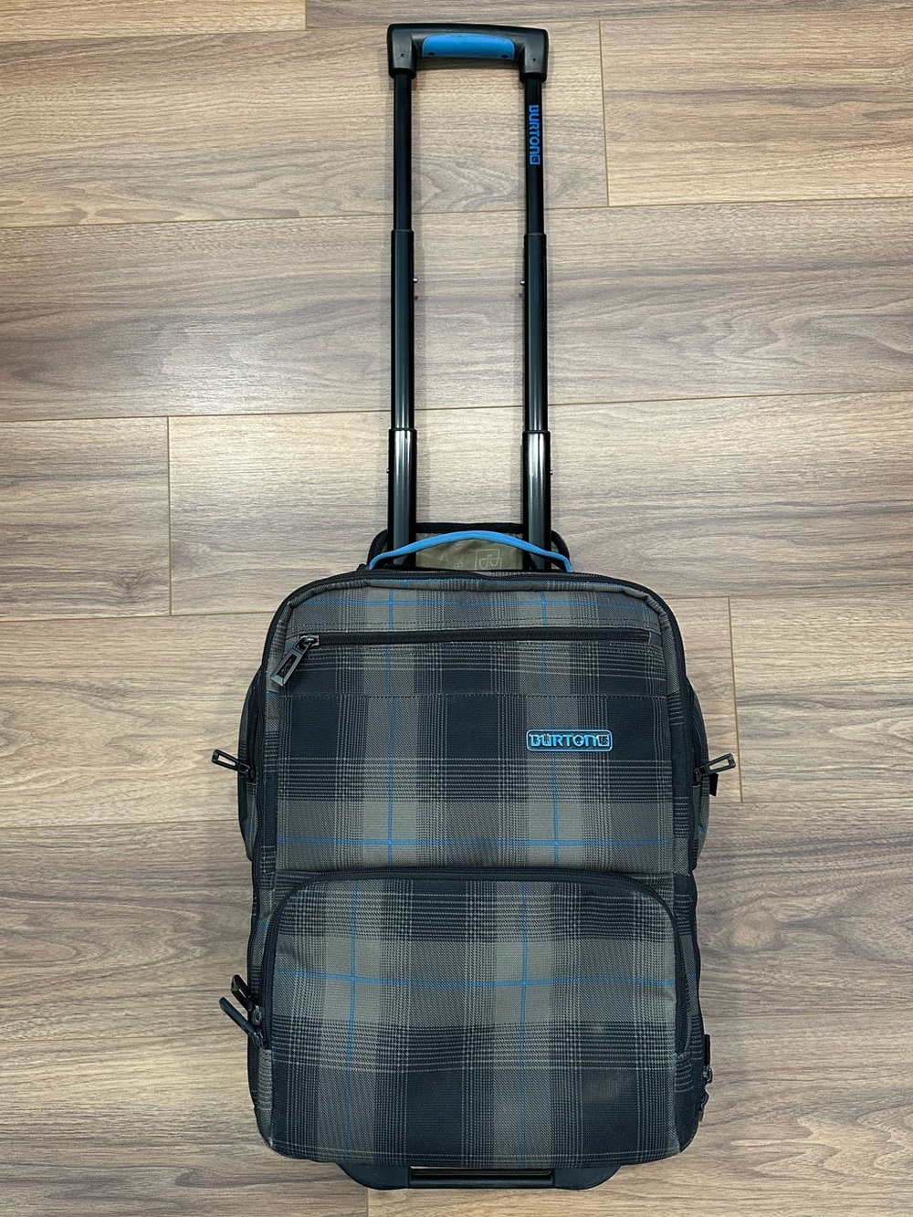 Burton Wheelie Flight Deck Carry-On Bag in Plaid - Picture 8 of 12